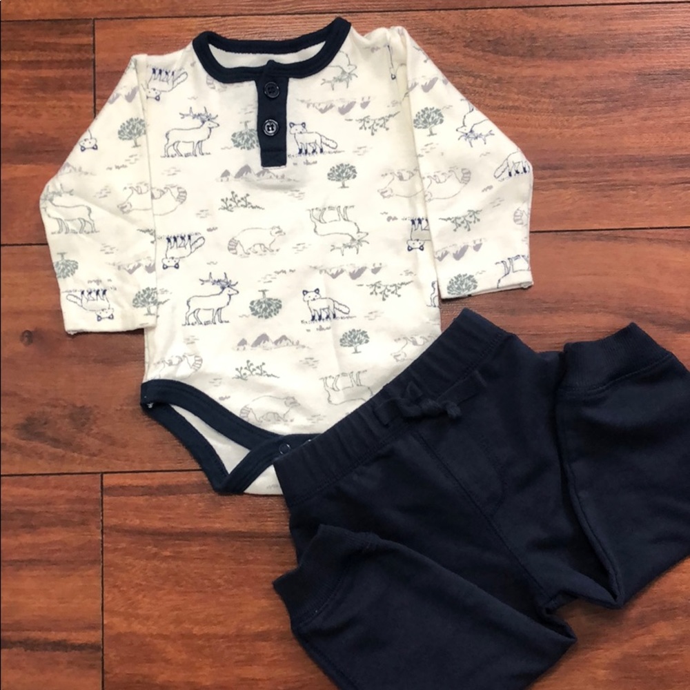 🛎 Kyle & Deena Long Sleeve Onesie Blue, White, Grey (SALE!) (3-6 Months)